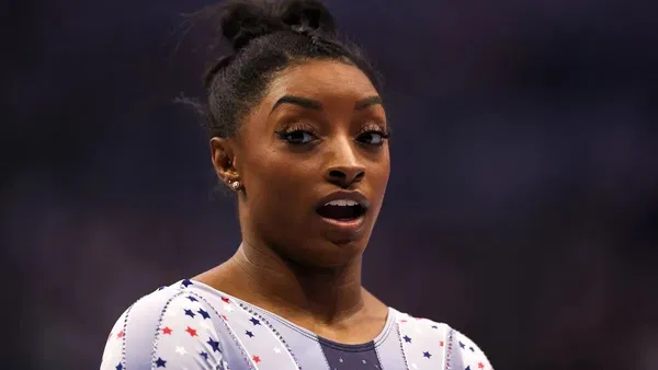 Simone Biles’ Halloween Duplicate’s 11-Feet Jump Has Gymnastics Community in Laughing Fits: “Greatest Thing”