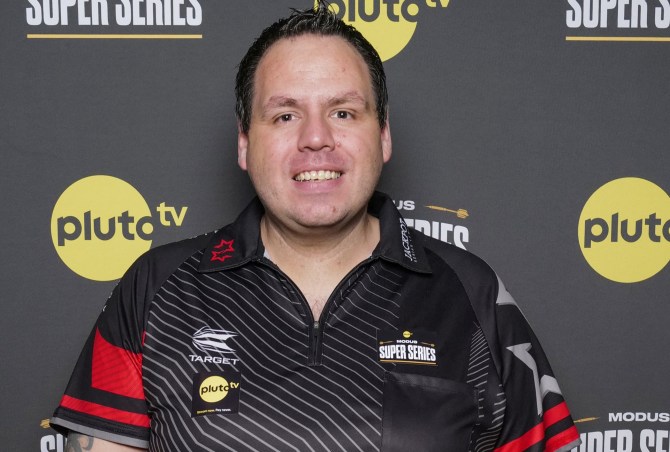 DublinTwo-time world champion Adrian Lewis announces darts return after two years out